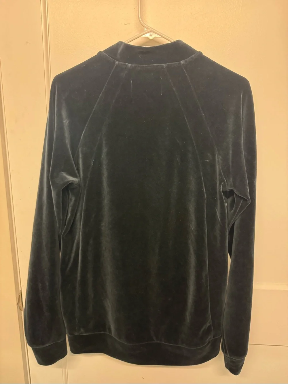 Jordan Men’s Black Velour Zip Bomber Jacket with Gold Jumpman